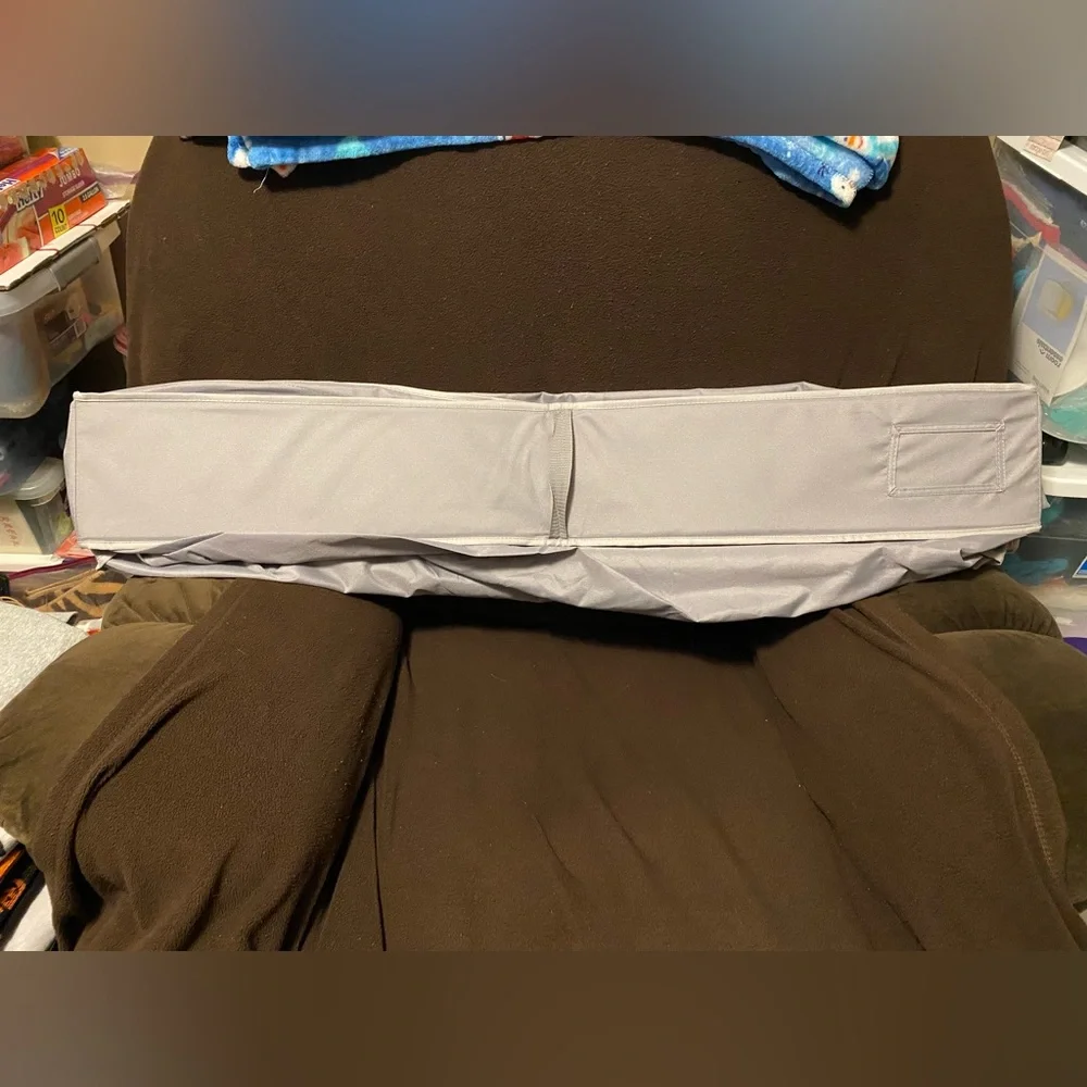 Room essentials under the bed zippered storage bag
